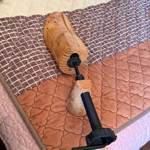 Wooden Shoe Stretcher with Black Adjustable Screw
